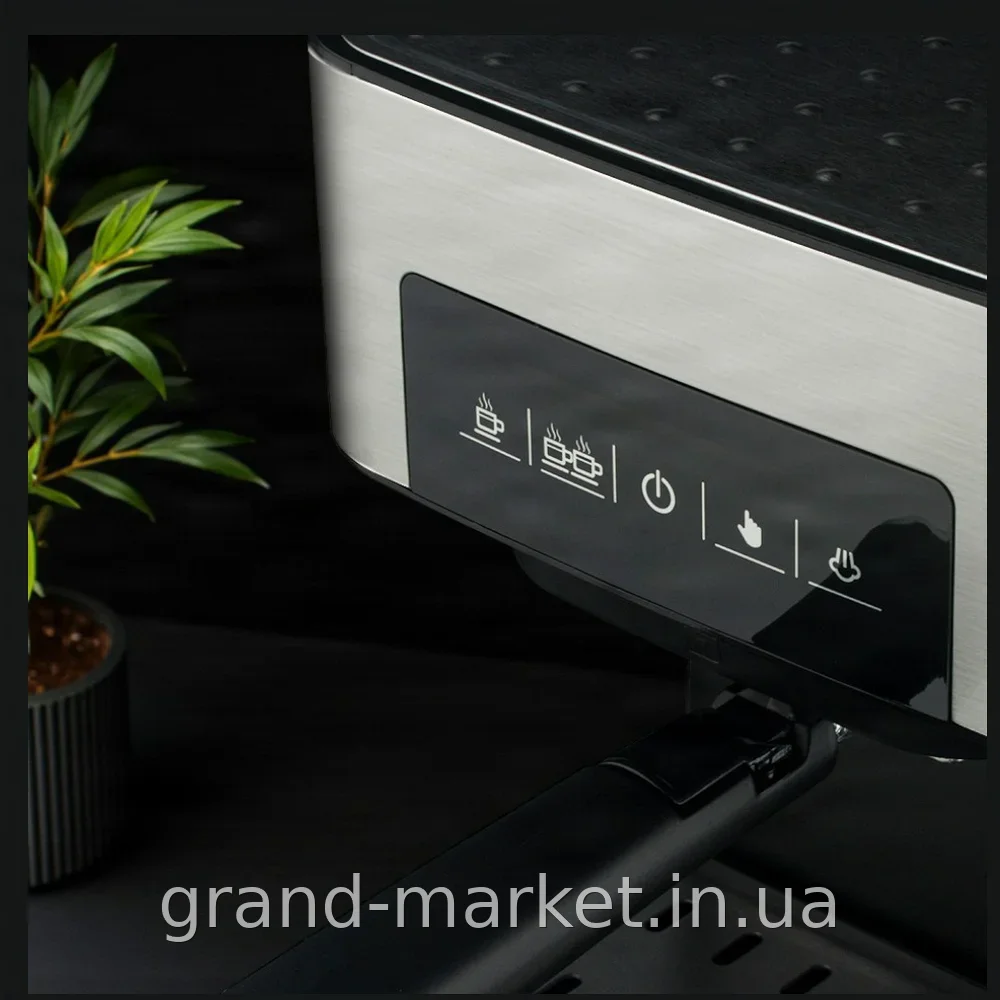 Ріжкова кавоварка Domotec MS-136 850 Вт для еспресо та капучино з противокапельною системою, 1.6 л