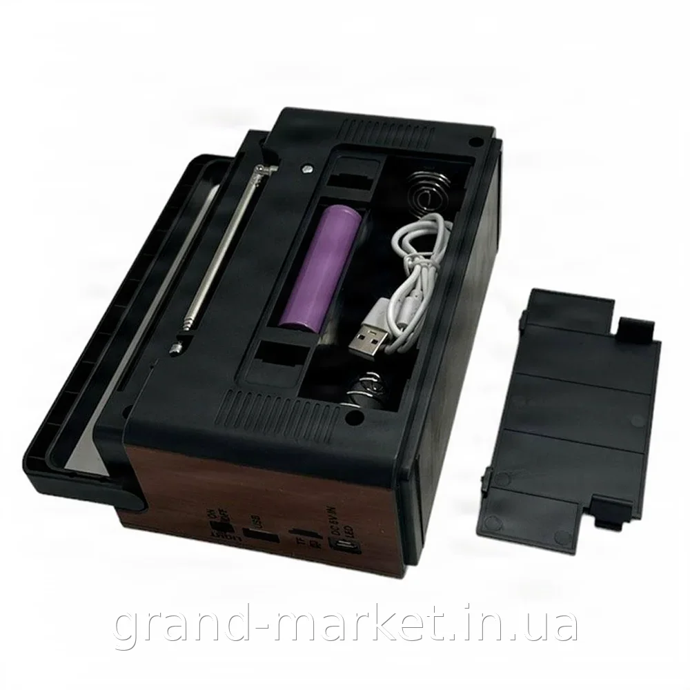 Портативне FM-радіо Everton RT-324 з Bluetooth і USB, акумуляторний приймач з ліхтариком для дому