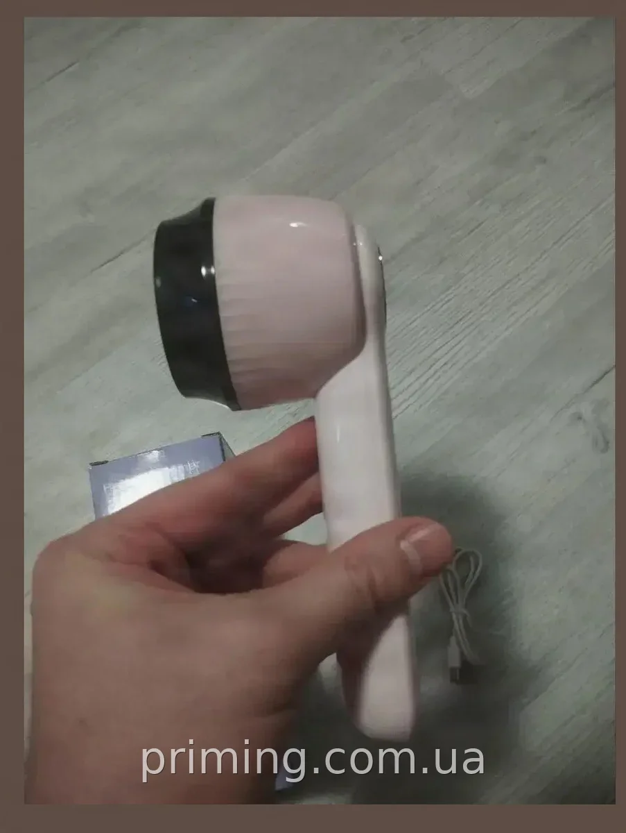 Акумуляторна машинка для видалення котушків Hairball trimmer XL-1055: USB-зарядка, металева сітка