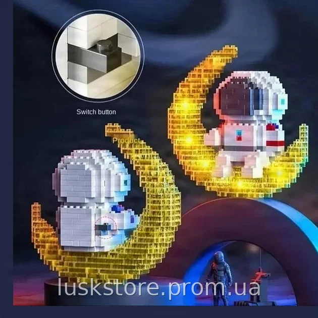 Мини-конструктор ToyCloud ночник Астронавт на Луне с LED подсветкой, световые эффекты, унисекс, от 6 лет
